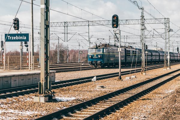 free-photo-of-view-of-a-cargo-train-approaching-the-station-in-trzebinia-poland